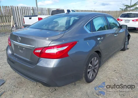 2017 Nissan Altima 2.5 Sv z USA, uszkodzony, nr VIN 1N4AL3AP0HC288370